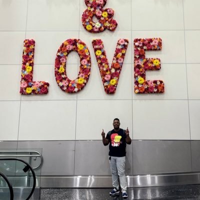 🇯🇲Jamaican Air Traffic Controller at the Norman Manley International Airport in Kingston. Husband to a Ghanaian woman🇬🇭. Father👶🏽. Drummer🥁. Arsenal Fan.