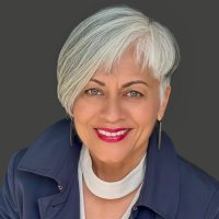 Alka Joshi (@alkajoshi) 's Twitter Profile