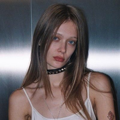 c0rneliatay's profile picture. fashion & taylor swift | intern at #ttpd
