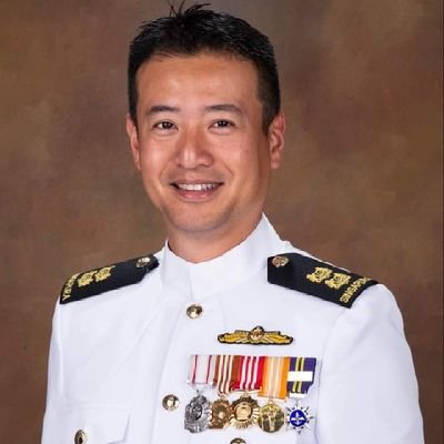 ZayvenL23319's profile picture. 我不僅僅是一張照片，我的個人資料照片反映了我是誰以及我渴望成為誰。 每張出色的個人資料照片背後都有一位出色的攝影師。