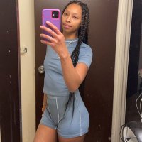 QUEEN 👑 (@pytfyered) 's Twitter Profile