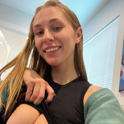 fun to be with and caring can dm content and certified massage therapist ❤️🩹❤️💕🥰