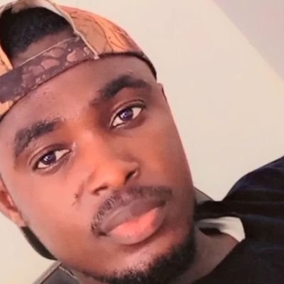 Éric💫🎶 ADIKO est un jeune homme dont le désir est de plaire à Dieu et maximiser au maximum son salut🌍