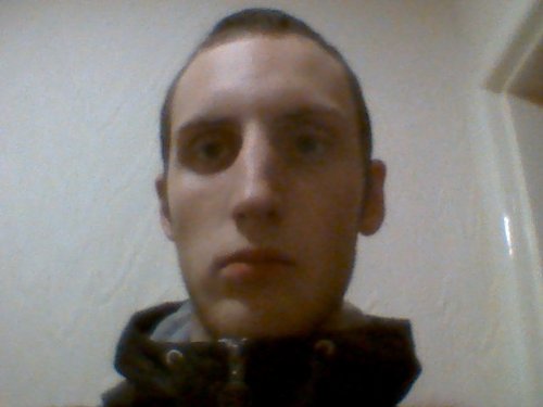 hi im a 21 year old from england and loving my life and my girlfriend is @MileyCHorny247