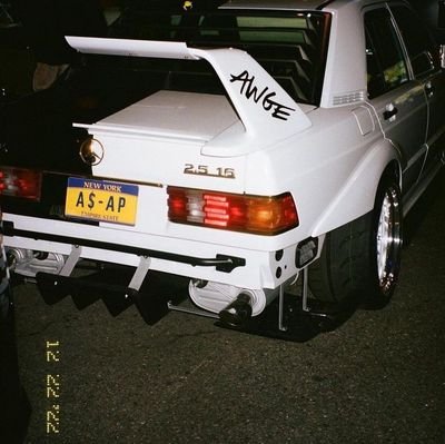 obyxnamnam's profile picture. 