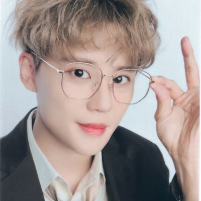 코코타임 🥥💗 3n살 💛
틧하는 습관이 아직 없어서 잘은 못하지만 👀&❤️는 누르고 다닙니당🥰
Fan Account