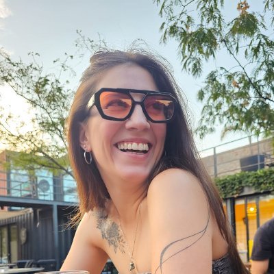 Mirarse a los ojos es tanto.
