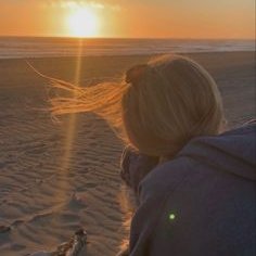 SimonyteLeva's profile picture. Lets get the mood right 🎶 
06:06 ㅤ⇆ㅤㅤ◁ㅤㅤ❚❚ㅤㅤ▷ㅤㅤㅤ↻