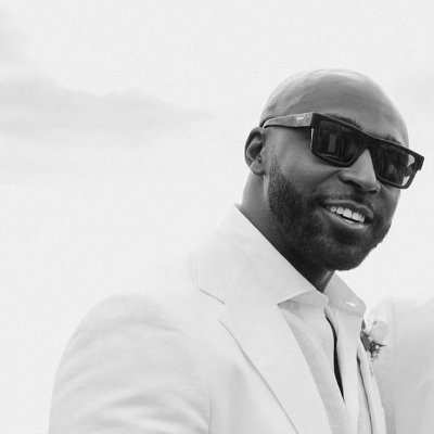 geodesic305's profile picture. Study, Explore, Create, Listen to Music, Volunteer, Be Peace.