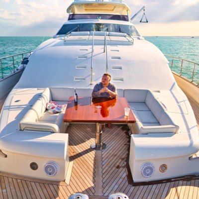 Sharing #crypto’s Biggest Headlines Since 2016 📊 Investor ⬇️ For All Inquires