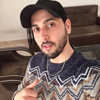 Yacine764352431's profile picture. Wondering letter