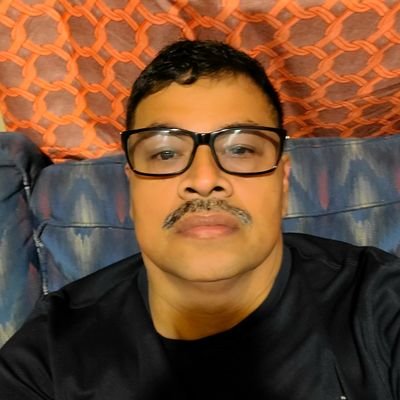 DanielFlor81599's profile picture. 