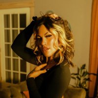 taylor✨ (@_shesxclusive) 's Twitter Profile