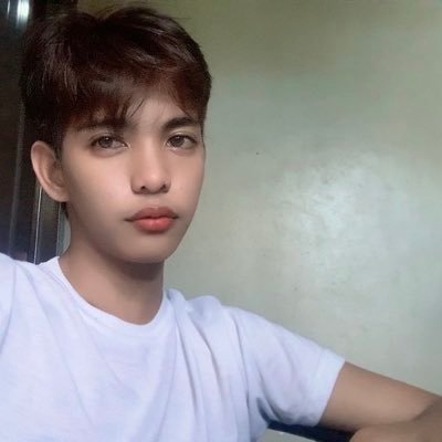 Tachie_22's profile picture. tsk.