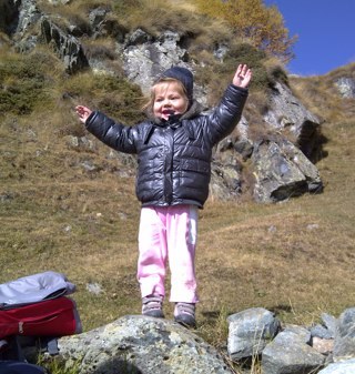 fiorewomy's profile picture. "Nel blu dipinto di blu"