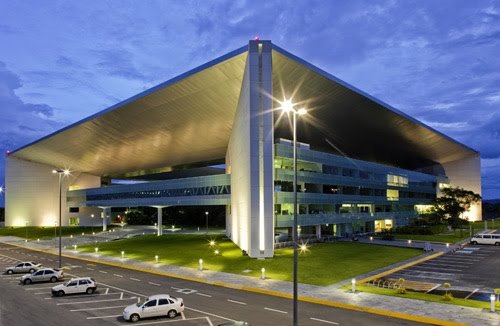 redescva's profile picture. 