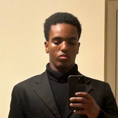 EyuaelSimon's profile picture. Set apart ✝️. Building my Ecom Brand 📈| Sharing wisdom