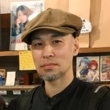 スパイスと日本酒で遊ぶ人/サルでもできるペアリング研究家
SAKE Diploma・国際唎酒師|SAKE Street店員|日本酒ライター| セミナー講師|ミュージシャン
サバ味噌にクミンかけたり、スパイスで日本酒飲んだり。誰でもできる変態ペアリングを全力布教中。