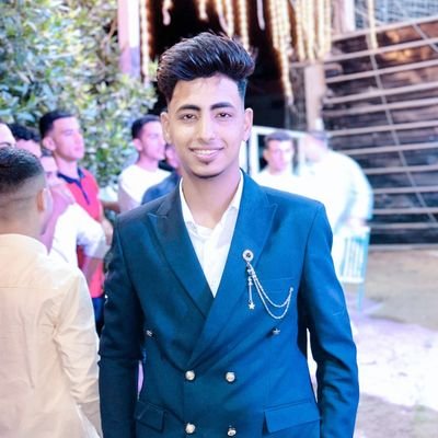 بكَ، أجدُ السلامَ والراحةَ التي أبحثُ عنها.