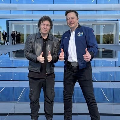SpaceX🚀Tesla & X software engineer, proudly American 🇺🇸💪#MAGA #TRUMPER #appointed online Assistant to @elonmusk #Long term Tesla investor