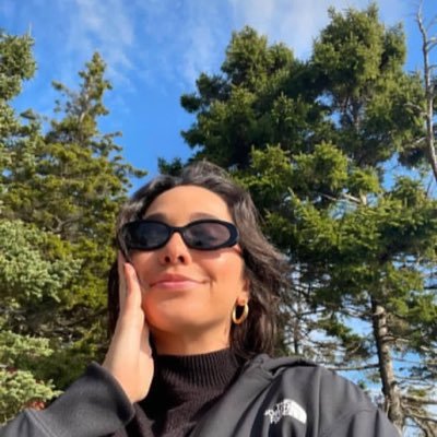 Clara1408683's profile picture. 