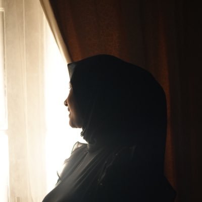 tiarawrrrr's profile picture. selagi bisa sambat knp enggak