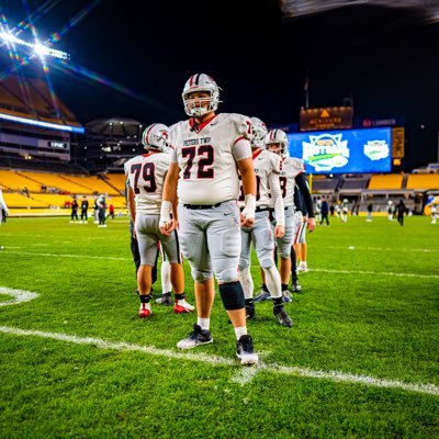 Max72Cortes's profile picture. 2026 OL | @PetersTwpFB | 6-4, 280 | 3.5 GPA