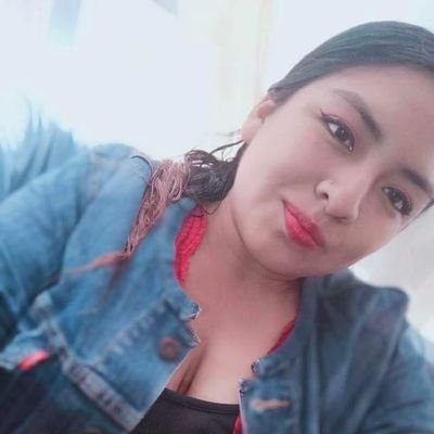 sexi linda bisexual y muy cachonda
demasiado caliente adicta a la lechita espesa de señores maduros