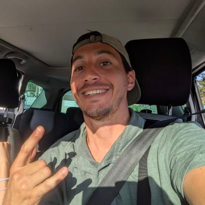 Losaless2's profile picture. Prof d'EPS et Génie d'Aladdin, faites vos voeux je verrai ce que je peux faire.