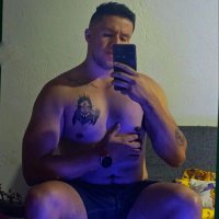 Deyaniro (@deymompox) 's Twitter Profile