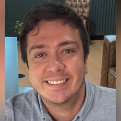 rafadiasme's profile picture. Computer engineer 🦾Software Developer 💻 Msc Student 🤖NLP Researcher