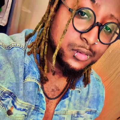 29yrs young. I’m an artists, i makes beats, a gamer and I love anime 🤟🏾