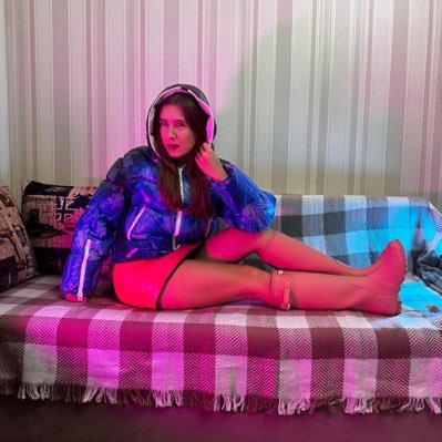 ✨Shiny nylon 💖and 🌧️rainwear ❣️fashion 💃 Lady 💋