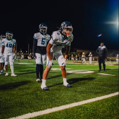 || C/O 2028 || 6’0 185 || ATH || Valley Christian High School || 3.3 GPA ||
