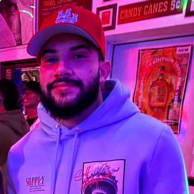 balbertoXfactor's profile picture. 