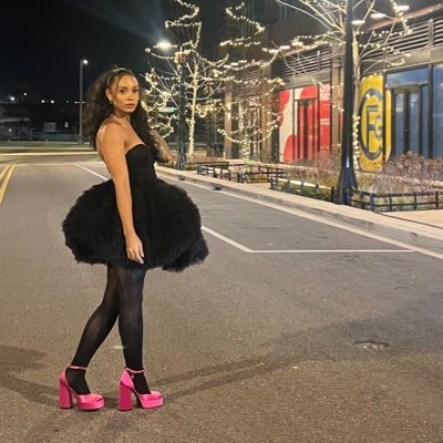 ari_nesche's profile picture. Missouri Western State Alumni !! SHOOTING GUARD !!