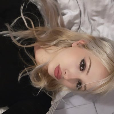 nonssaen's profile picture. 