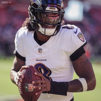 27 Y/O senior accountant #RavensFlock
