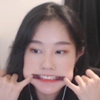 FishHookedH0's profile picture. Posting only 18+ Girls getting fishhooked, by themselves or others! 
Straight, or Les P only!