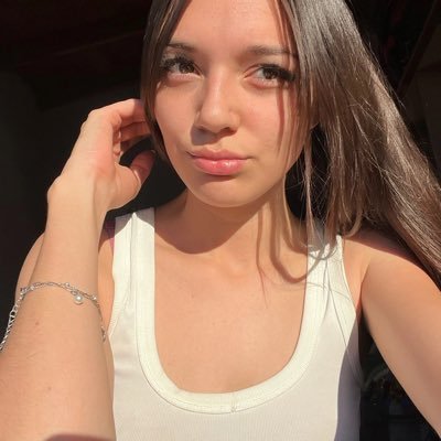 Valensepulveda_'s profile picture. 20/11
Alma Jazmín🩷