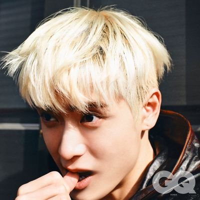 jh_nct_0214's profile picture. 그냥 계속 그대로만 쭉 정재현 💚 
절대 아무것도 그냥 하지 않아