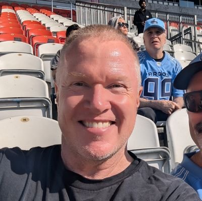 mc9924601's profile picture. 🇨🇦