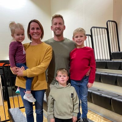 C_HOPPE_'s profile picture. 