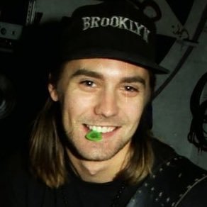 peeldamour's profile picture. #tooltwt #mjktwt ceo of paul d’amour, paulnard, & luxapan runs @pmdarchive & @mikemamour priv 18+