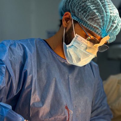 Residente Ortopedia y Traumatología | La illaha illa Allah, Muhammad rasool Allah.