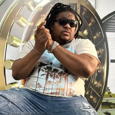 #UGLYMONEYPODCAST IG TIKTOK SNAP: @UglyMoneyNiche #FREEBANDZ A&R