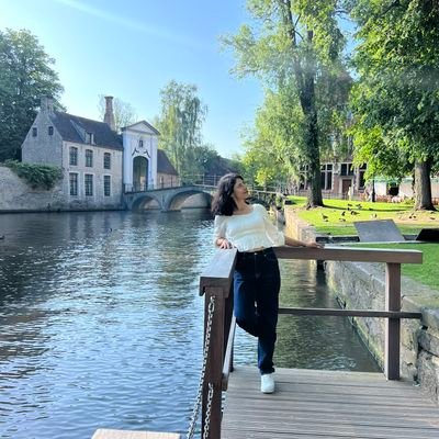 luzce96's profile picture. Smile like you mean it