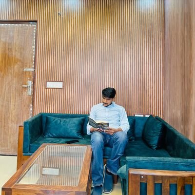 DilSeLikhna's profile picture. हर लफ़्ज़ में एक खामोशी, हर ख़ामोशी में एक कहानी📝Writer of Heartfelt Shayari | Emotions in Words | Hindi/Urdu Poetry”