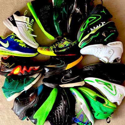 バスケ🏀バッシュ👟スニーカー👟#SBWBコソ練部⛹️♂️#SBWBキックス部👟#信州ブレイブウォリアーズ #GoSpursGo🔥#PorVida 3x3 もよく見ます。#信州松本ダイナブラックス #エアフォース1 ペイント勉強中🎨無言&勝手にフォローすること多いですがよろしくお願いします🙏