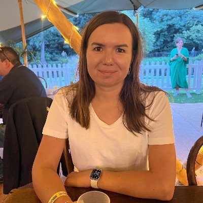 fitzyrox_'s profile picture. UK/ Love my daughter💖/ beauty 💄 / fashion👯‍♀️/ good food 🥘 / adventure 🏔/ 🚴‍♀️